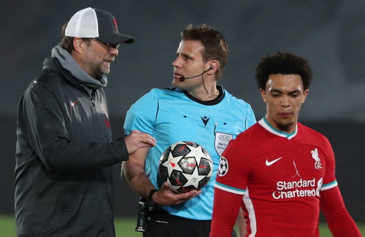 [国际足球]维尼修斯立功 巴西战胜哥伦比亚